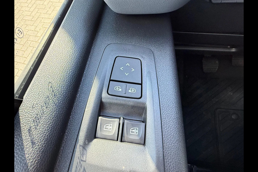 Renault Master RED EDITION L2H2 150PK BPM VRIJ/ CAMERA/ ALL WEATHER BANDEN/ TREKHAAK