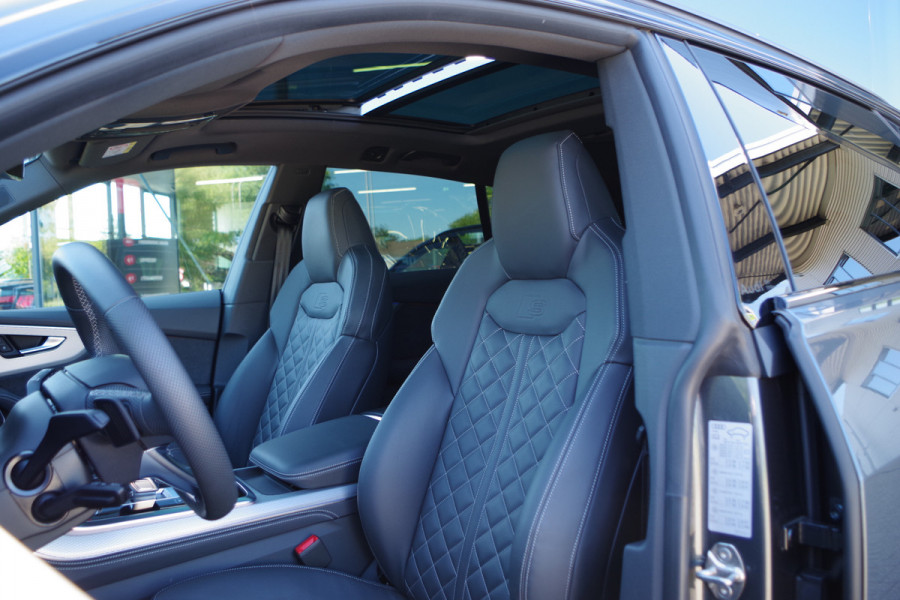 Audi Q8 60 TFSI e 490 PK Quattro S-Line Pro Line Competition, Panoramadak, RS-Sprotstoelen, Trekhaak, Laser-LED