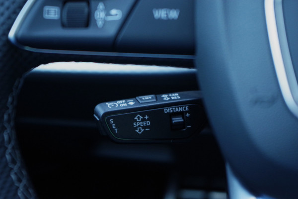 Audi Q8 60 TFSI e 490 PK Quattro S-Line Pro Line Competition, Panoramadak, RS-Sprotstoelen, Trekhaak, Laser-LED