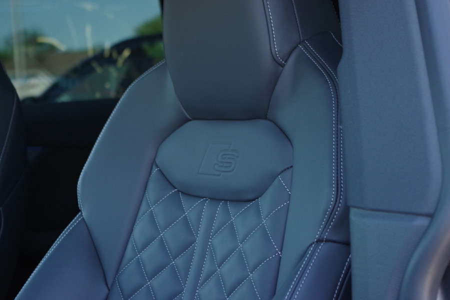 Audi Q8 60 TFSI e 490 PK Quattro S-Line Pro Line Competition, Panoramadak, RS-Sprotstoelen, Trekhaak, Laser-LED