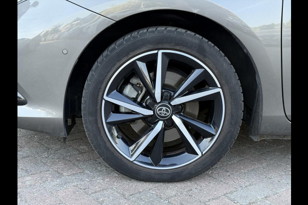 Toyota Auris Touring Sports 1.8 Hybrid Dynamic Ultimate | Eerste eigenaar, 17 inch, Stoelverwarming, Navigatie, Keyless, DAB