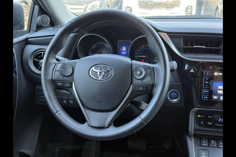Toyota Auris Touring Sports 1.8 Hybrid Dynamic Ultimate | Eerste eigenaar, 17 inch, Stoelverwarming, Navigatie, Keyless, DAB