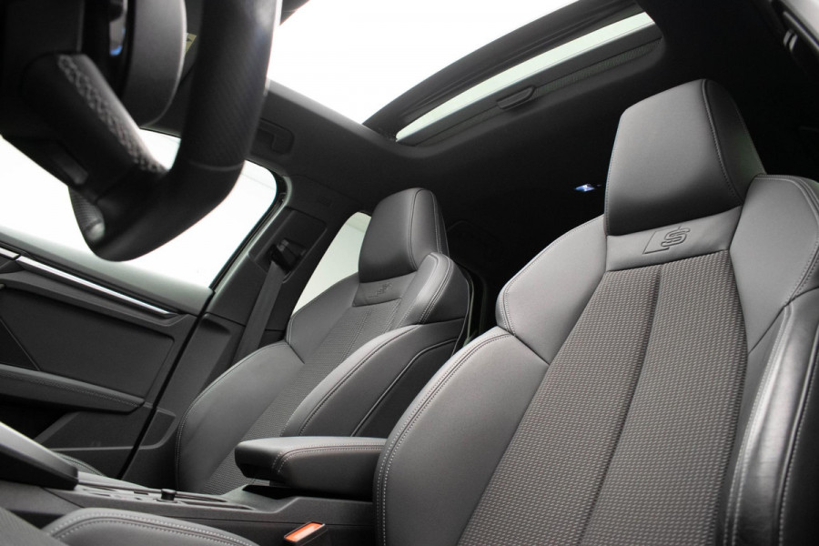 Audi A3 Sportback 45 TFSI e S edition Competition |Pano|3xS-line|Ambient|Carplay|