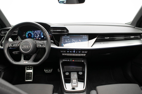 Audi A3 Sportback 45 TFSI e S edition Competition |Pano|3xS-line|Ambient|Carplay|