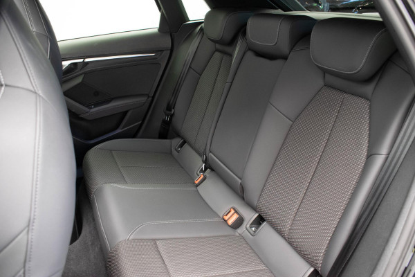 Audi A3 Sportback 45 TFSI e S edition Competition |Pano|3xS-line|Ambient|Carplay|