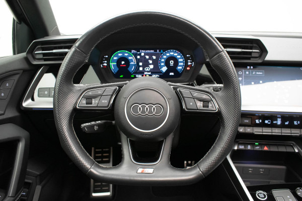 Audi A3 Sportback 45 TFSI e S edition Competition |Pano|3xS-line|Ambient|Carplay|