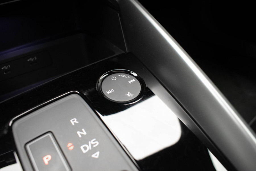 Audi A3 Sportback 45 TFSI e S edition Competition |Pano|3xS-line|Ambient|Carplay|