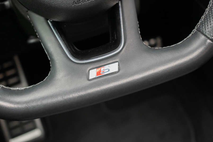 Audi A3 Sportback 45 TFSI e S edition Competition |Pano|3xS-line|Ambient|Carplay|