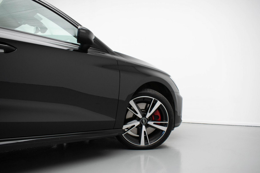 Audi A3 Sportback 45 TFSI e S edition Competition |Pano|3xS-line|Ambient|Carplay|