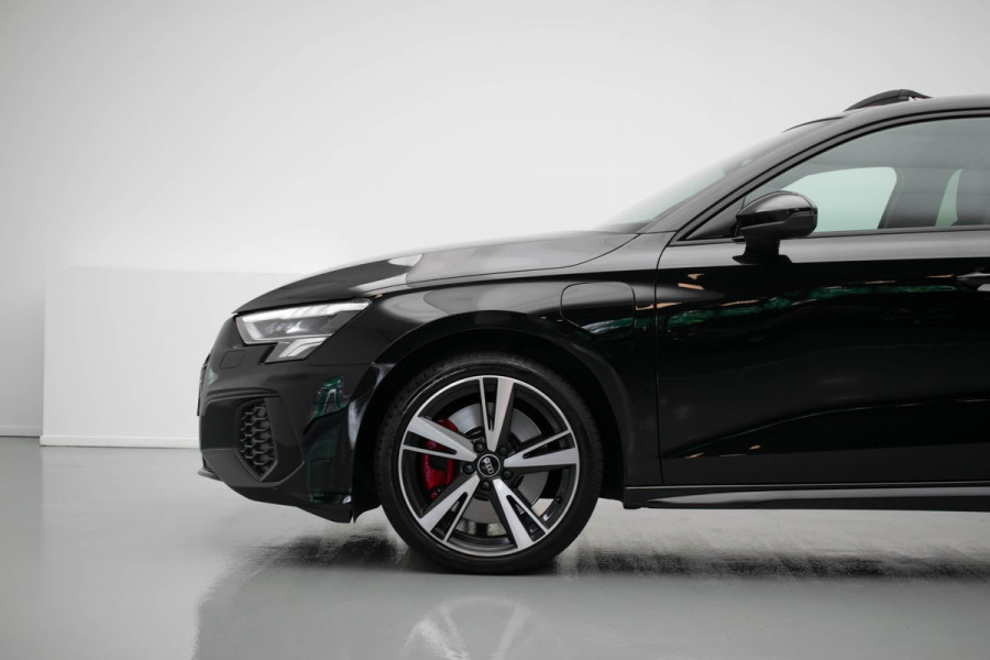 Audi A3 Sportback 45 TFSI e S edition Competition |Pano|3xS-line|Ambient|Carplay|