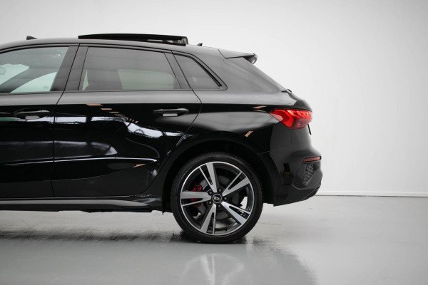 Audi A3 Sportback 45 TFSI e S edition Competition |Pano|3xS-line|Ambient|Carplay|