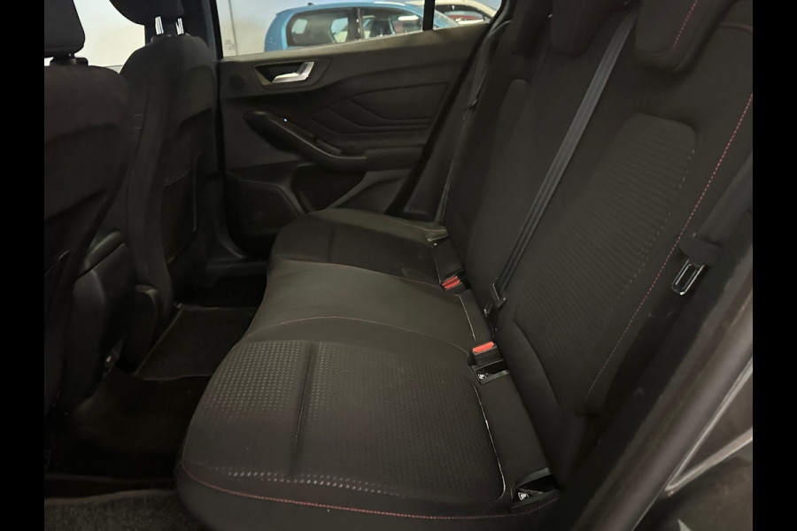 Ford FOCUS Wagon 1.0 EcoBoost ST Line Business B&O/ CAMERA / WINTER PACK