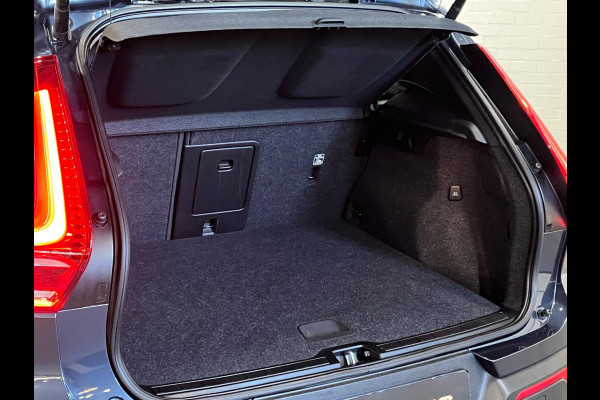 Volvo XC40 Recharge T4 Inscription | Leder | Open dak | Keyless | Cruise & Climate c.