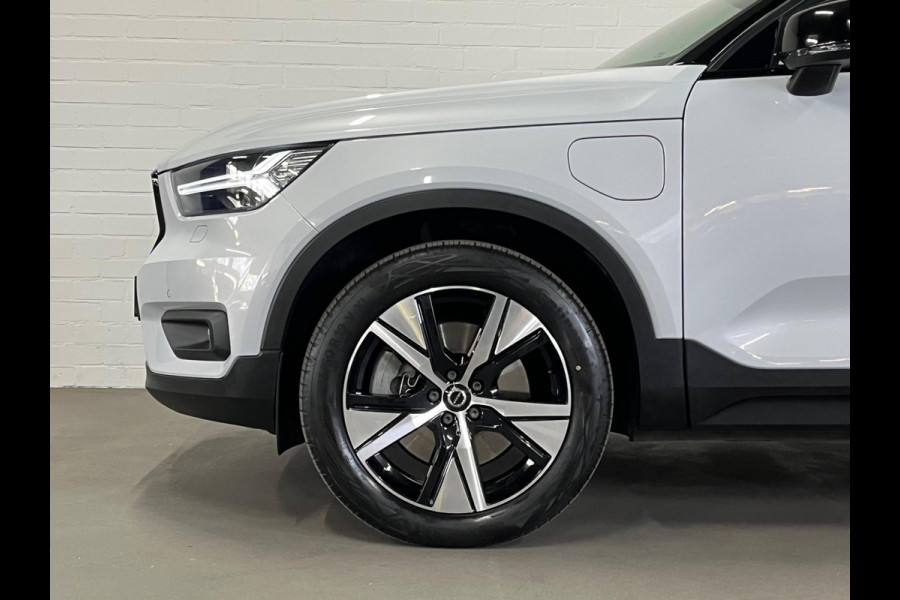 Volvo XC40 Recharge R-Design T4 Open Dak | Adapt. Cruise c. | Keyless | Stoel-/Stuur verwarming