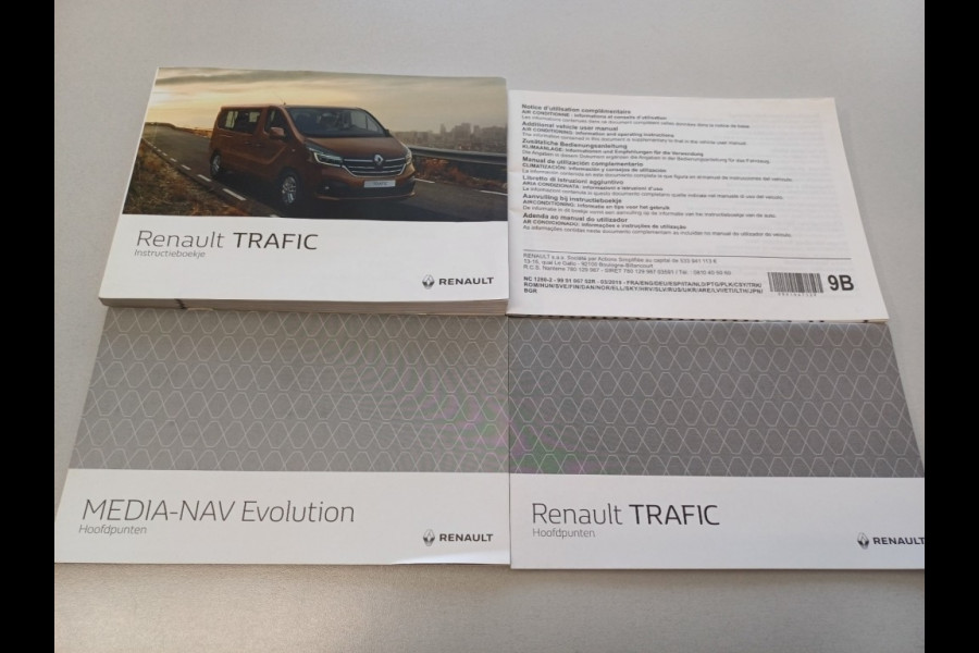 Renault Trafic 2.0 DCI 120 T29 L2H1 Work Edition 55DKM Carbolt Laadruimte bevei