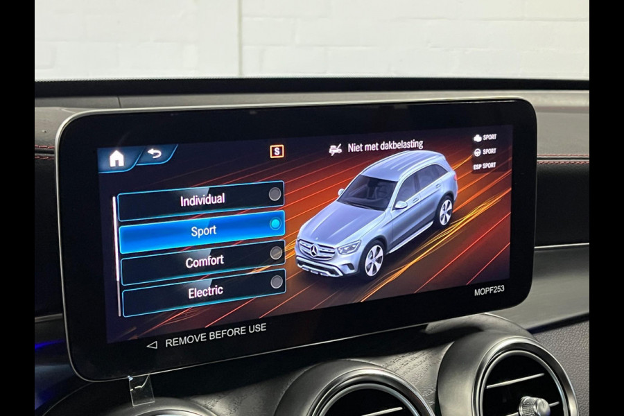 Mercedes-Benz GLC 300 e 4MATIC AMG Trekhaak | Open Dak | Stoel koeling/verwarming | HUD |