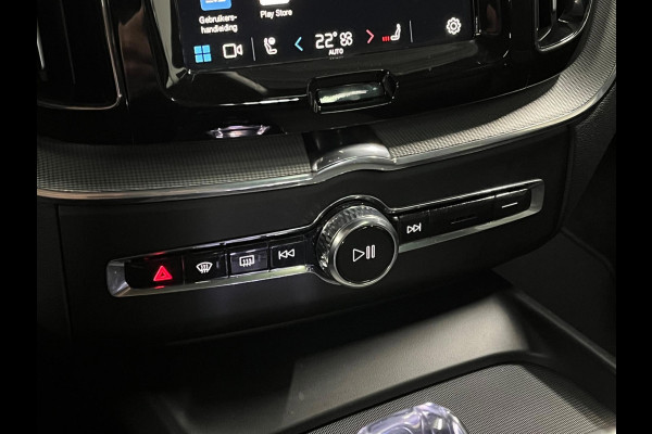 Volvo XC60 Recharge T6 AWD Black Edition Plus Open dak | Adapt. cruise | BLIS | 360 Camera | Keyless | Stoel-/Stuur verwarming