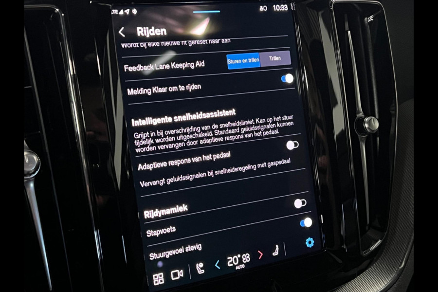 Volvo XC60 Recharge Black Edition Plus T6 AWD | Open dak | Adaptive Cruise c. | Harman/Kardon | BLIS