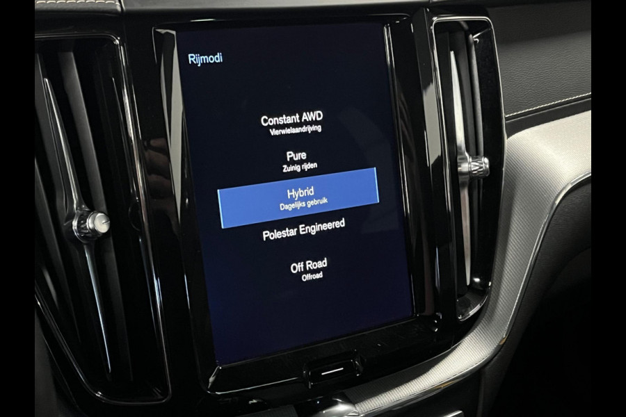 Volvo XC60 T8 Polestar Engineered Open dak | Trekhaak | Bowers&Wilkins | Adapt. Cruise control | Stoel-/Stuur verwarming