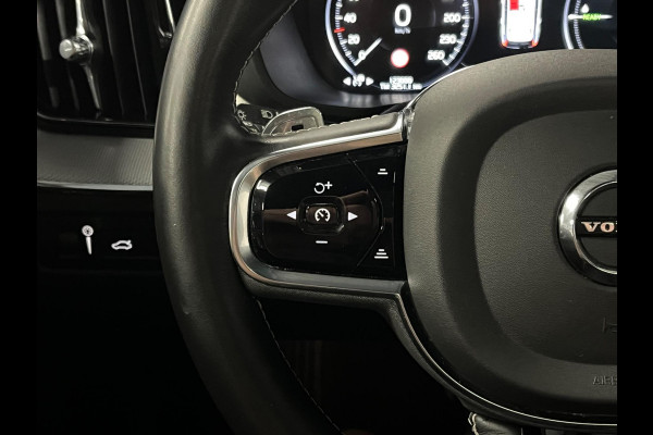Volvo XC60 T8 Polestar Engineered Open dak | Trekhaak | Bowers&Wilkins | Adapt. Cruise control | Stoel-/Stuur verwarming