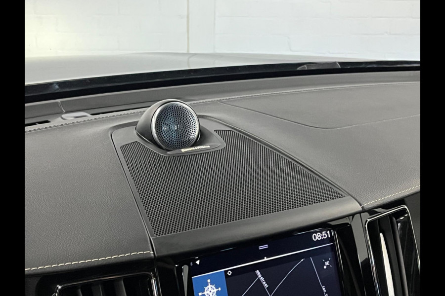 Volvo XC60 T8 Polestar Engineered Open dak | Trekhaak | Bowers&Wilkins | Adapt. Cruise control | Stoel-/Stuur verwarming
