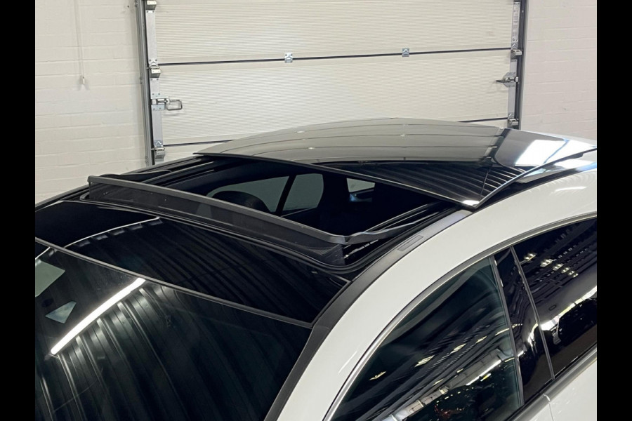 Mercedes-Benz CLA-Klasse Shooting Brake 180 AMG Open dak | Leder/Alcantara | Trekhaak | Stoelverwarming | Cruise & Climate c.