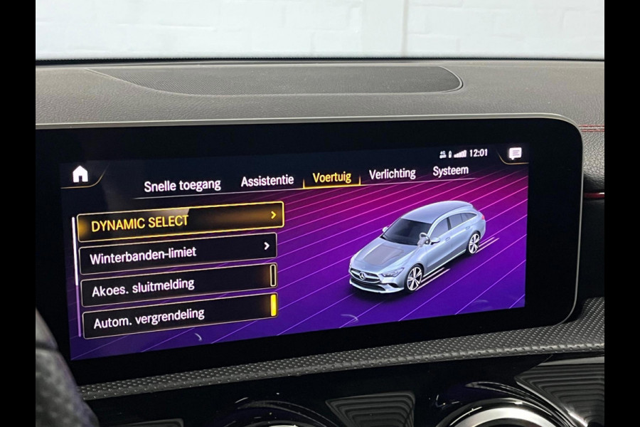 Mercedes-Benz CLA-Klasse Shooting Brake 180 AMG Open dak | Leder/Alcantara | Trekhaak | Stoelverwarming | Cruise & Climate c.