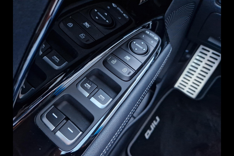 Kia Niro 1.6 GDi Hybrid 141pk DCT6 DynamicPlusLine | Leder | BSD | Adaptive Cruise | Stoelverwarming | LED | Camera | PDC |