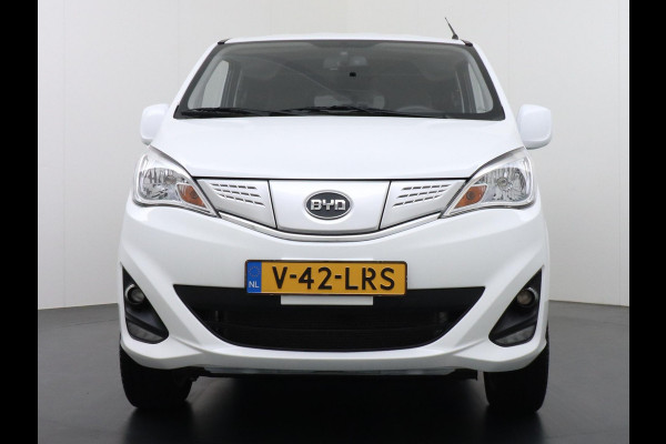 BYD ETP3 Standard 45 kWh CAMERA | STOELVERWARMING | RIJKLAARPRIJS INCL. RESTERENDE FABRIEKSGARANTIE