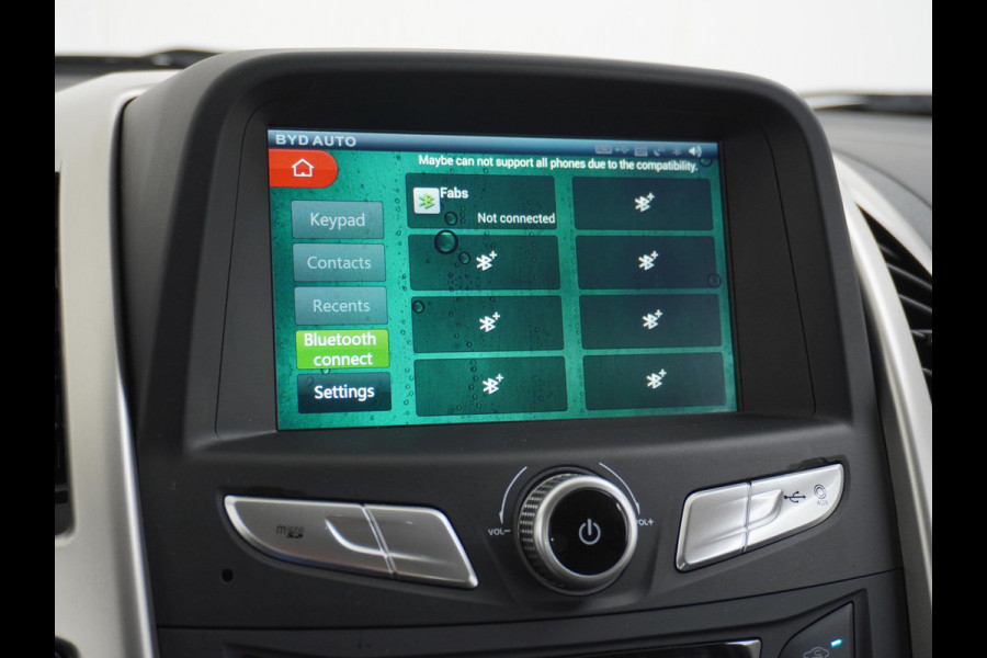 BYD ETP3 Standard 45 kWh CAMERA | STOELVERWARMING | RIJKLAARPRIJS INCL. RESTERENDE FABRIEKSGARANTIE