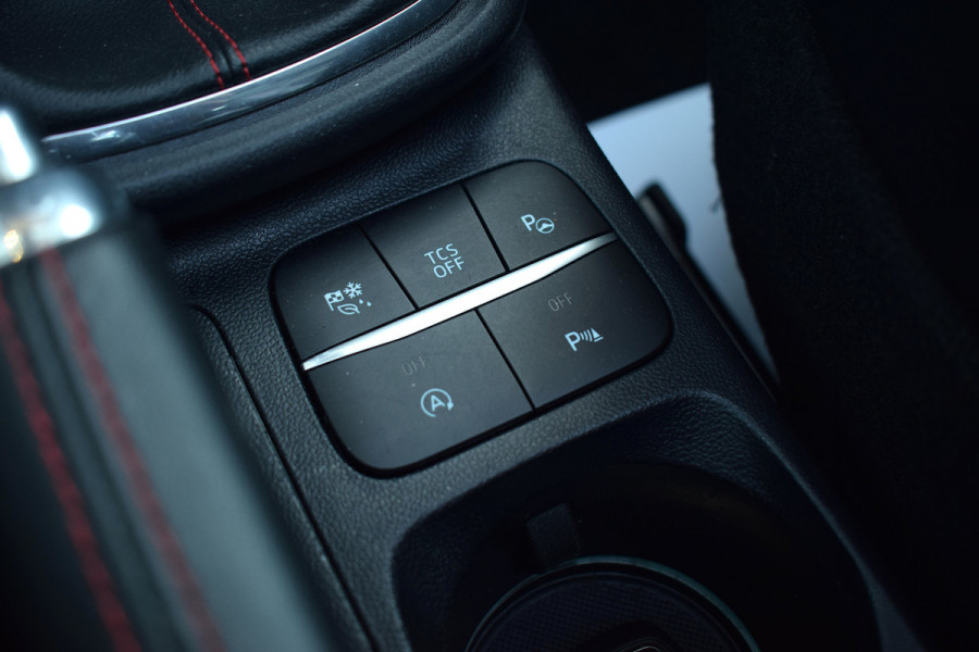 Kia Stonic 1.0 T-GDi DynamicLine | Apple CarPlay | Camera | Airco | Cruise