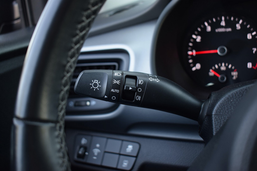 Kia Stonic 1.0 T-GDi DynamicLine | Apple CarPlay | Camera | Airco | Cruise