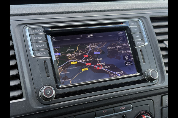 Volkswagen Transporter 2.0 TDI L1H1 Highline | NL-auto | 1e Eig | Adapt. cruisec. | LED | Navi | Carplay