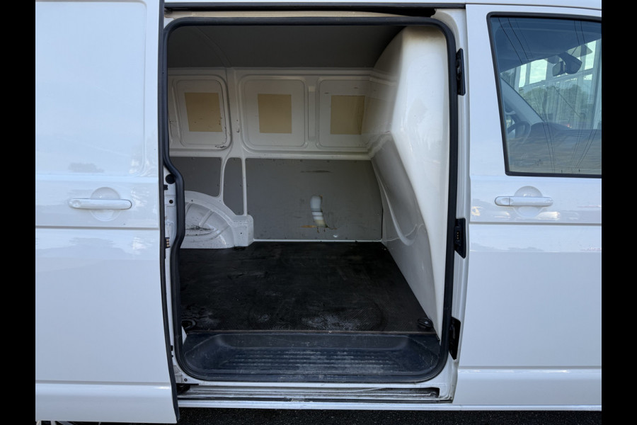 Volkswagen Transporter 2.0 TDI L1H1 Highline | NL-auto | 1e Eig | Adapt. cruisec. | LED | Navi | Carplay