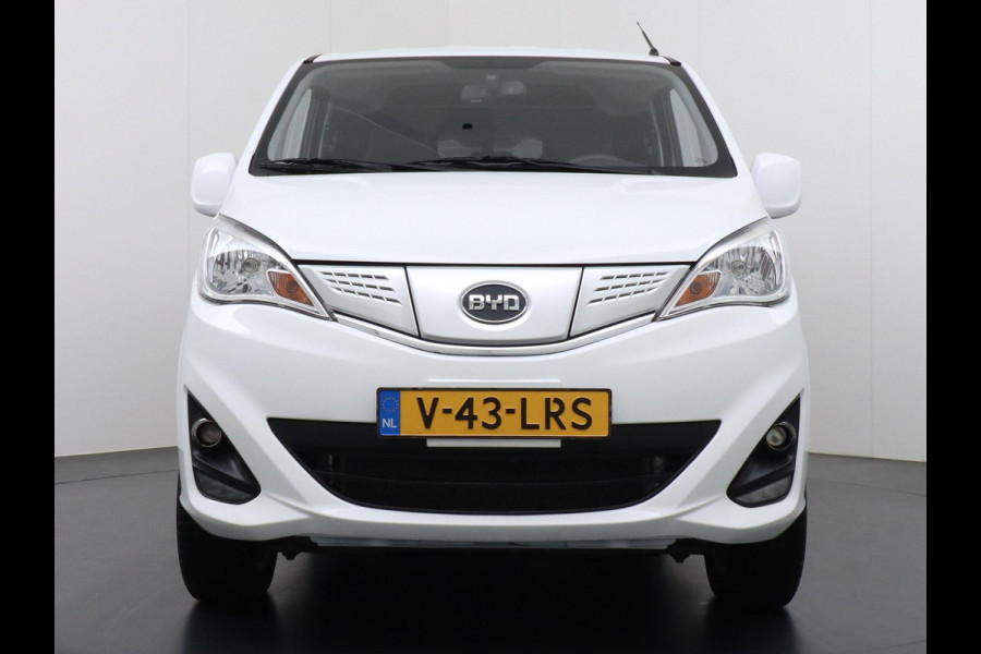 BYD ETP3 Standard 45 kWh CAMERA | STOELVERWARMING | RIJKLAARPRIJS INCL. RESTERENDE FABRIEKSGARANTIE