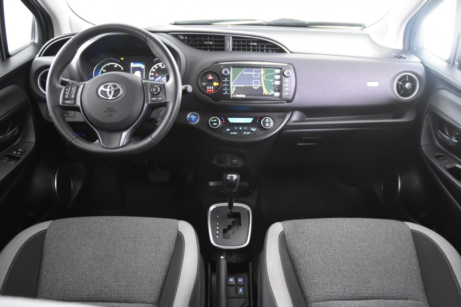 Toyota Yaris 1.5 Hybrid *1ste Eigenaar*Navigatie*Camera*