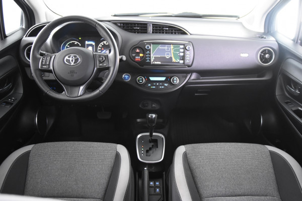 Toyota Yaris 1.5 Hybrid *1ste Eigenaar*Navigatie*Camera*