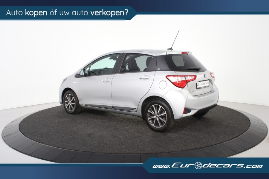 Toyota Yaris 1.5 Hybrid *1ste Eigenaar*Navigatie*Camera*