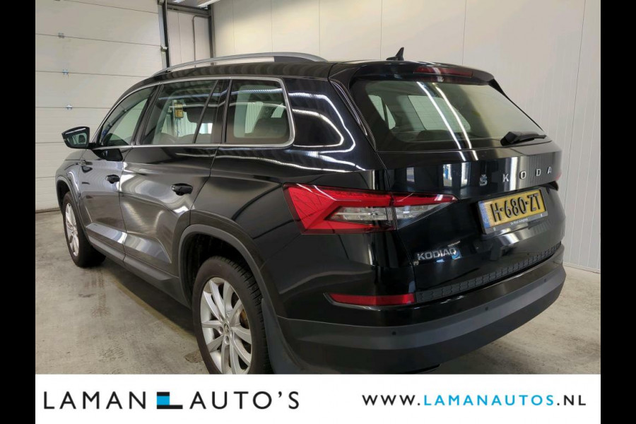 Škoda Kodiaq 1.5 TSI 150pk DSG Limited Business Edition 7P Aut. | Panorama Open dak Halfleder CarPlay Trekhaak Canton ECC Navi LED ACC 18" LM