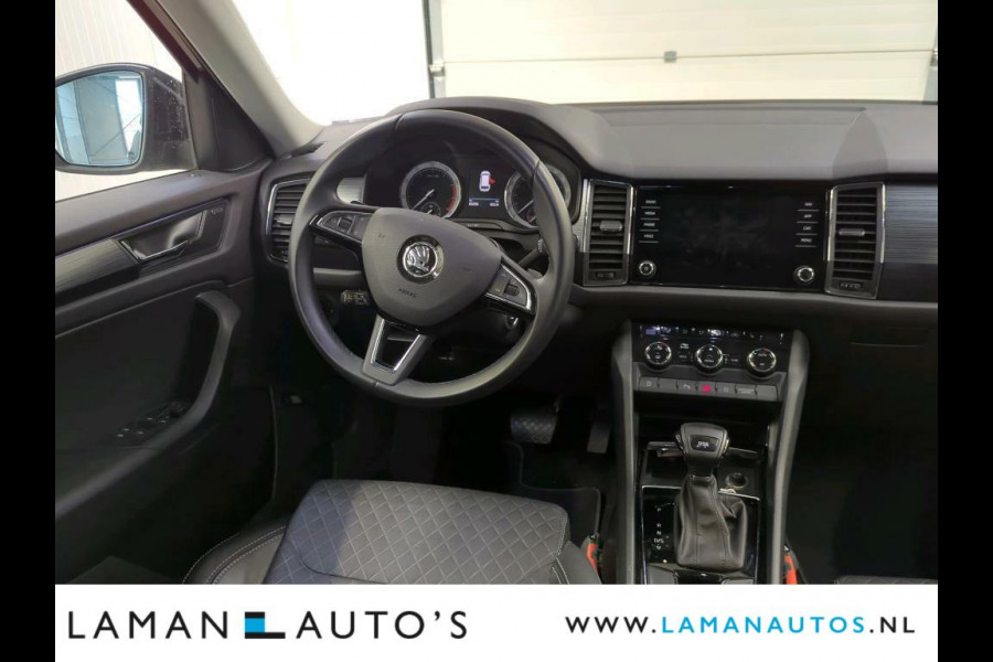 Škoda Kodiaq 1.5 TSI 150pk DSG Limited Business Edition 7P Aut. | Panorama Open dak Halfleder CarPlay Trekhaak Canton ECC Navi LED ACC 18" LM