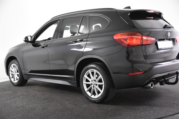BMW X1 sDrive18i X Line *1ste Eigenaar* Leer*Navigatie*Trekhaak*