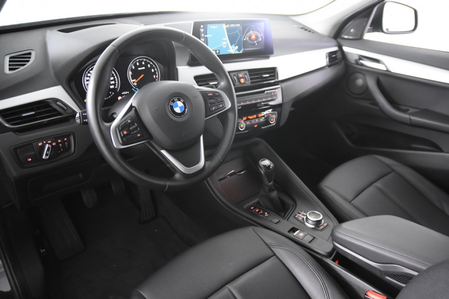 BMW X1 sDrive18i X Line *1ste Eigenaar* Leer*Navigatie*Trekhaak*