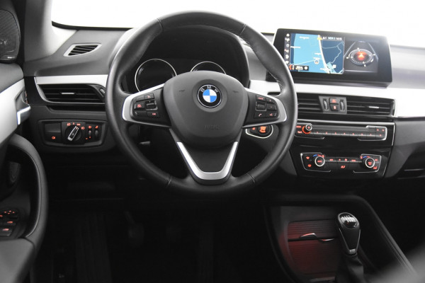 BMW X1 sDrive18i X Line *1ste Eigenaar* Leer*Navigatie*Trekhaak*