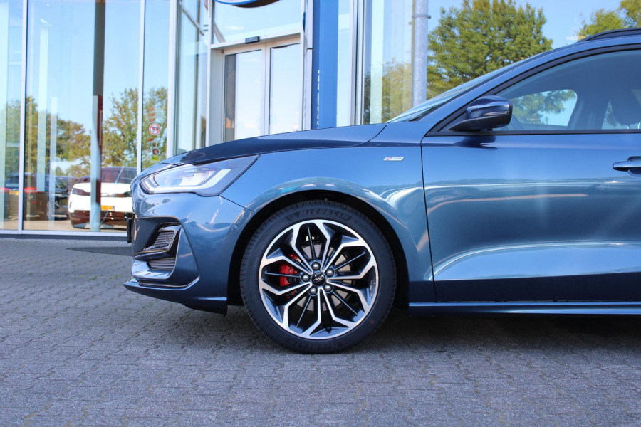 Ford FOCUS Wagon 1.0 EcoBoost Hybrid ST Line X 125pk | Winterpack | Driver Assistance pack | 18 inch Licht metaal | Incl 2.500,- Ford Voordeel