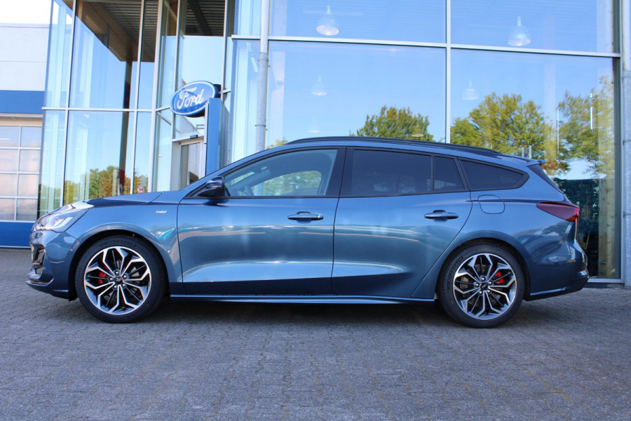 Ford FOCUS Wagon 1.0 EcoBoost Hybrid ST Line X 125pk | Winterpack | Driver Assistance pack | 18 inch Licht metaal | Incl 2.500,- Ford Voordeel