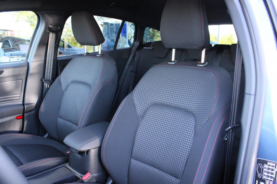 Ford FOCUS Wagon 1.0 EcoBoost Hybrid ST Line X 125pk | Winterpack | Driver Assistance pack | 18 inch Licht metaal | Incl 2.500,- Ford Voordeel