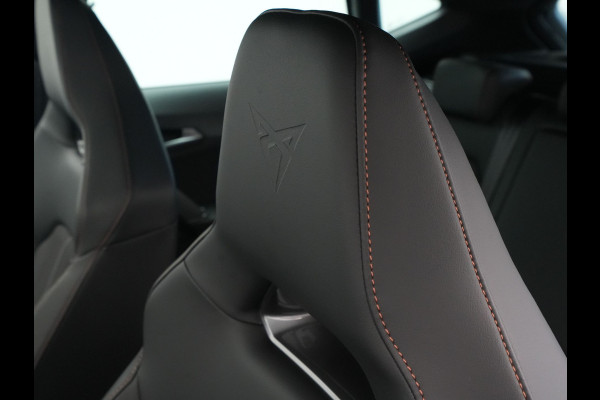 CUPRA Formentor 1.4 e-Hybrid 245pk VZ Performance Navigatie Trekhaak Camera El. Klep 65