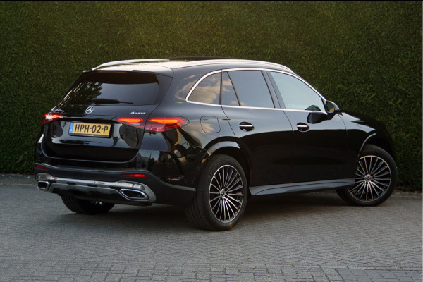 Mercedes-Benz GLC GLC 300 e 4M AMG Line Night | Luchtvering Achterasbesturing Distronic Pano HUD Nappaleder Trekhaak