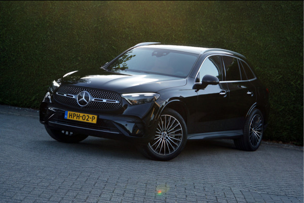 Mercedes-Benz GLC GLC 300 e 4M AMG Line Night | Luchtvering Achterasbesturing Distronic Pano HUD Nappaleder Trekhaak