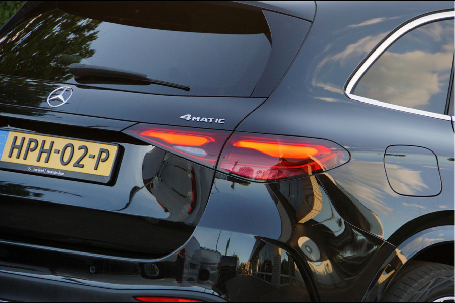 Mercedes-Benz GLC GLC 300 e 4M AMG Line Night | Luchtvering Achterasbesturing Distronic Pano HUD Nappaleder Trekhaak